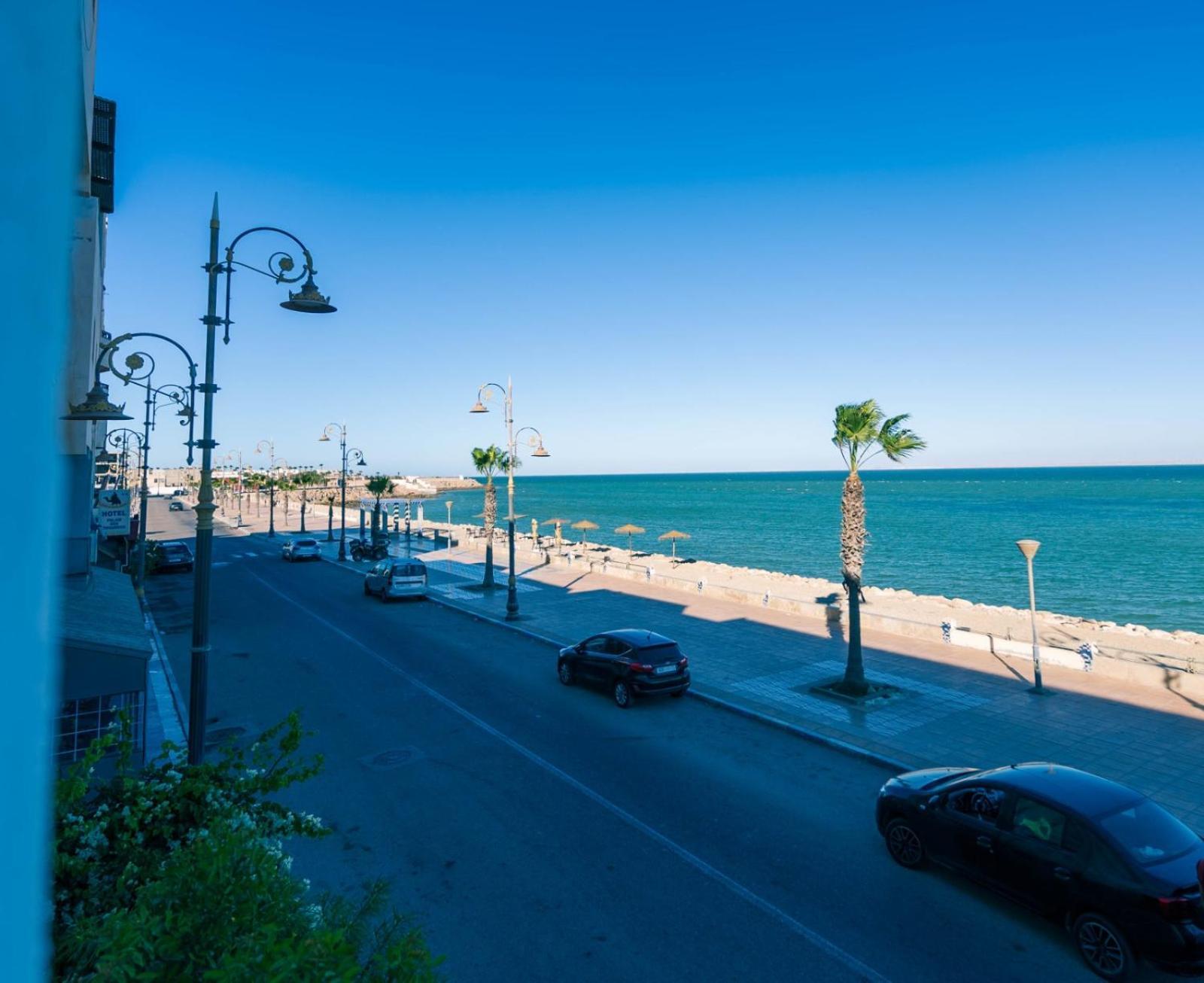 Playa Hotel & Restaurant 다클라 외부 사진