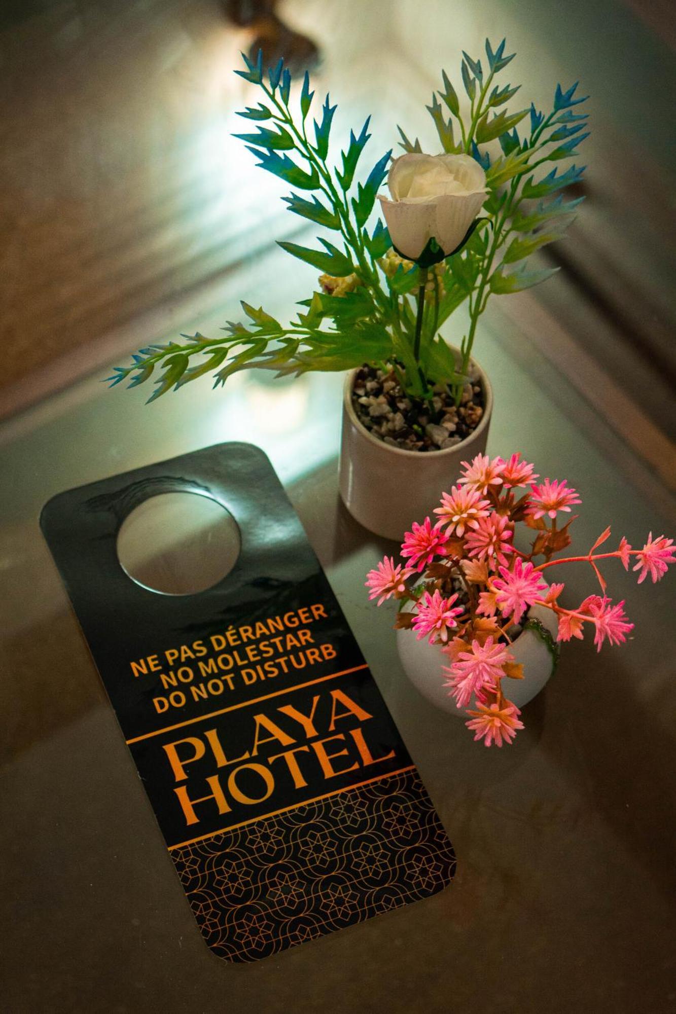 Playa Hotel & Restaurant 다클라 외부 사진